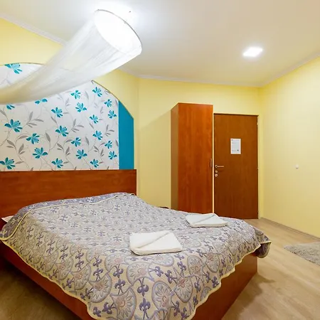 Apartment Seasons Design Budapest
