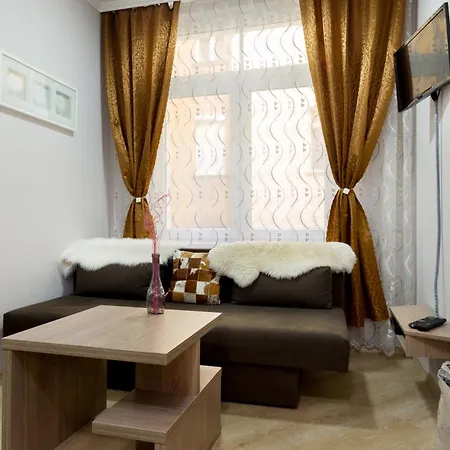 Seasons Design Apartment Budapest