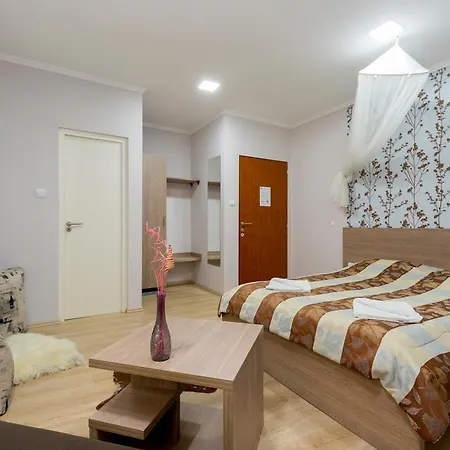 Seasons Design * Budapest