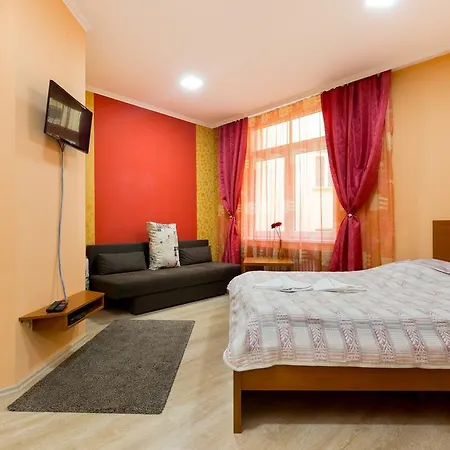 Apartment Seasons Design